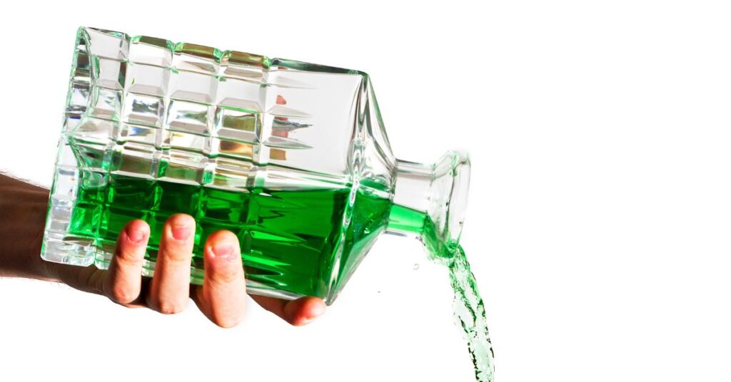 How Many Drops Of Chlorophyll In 32 Oz Water